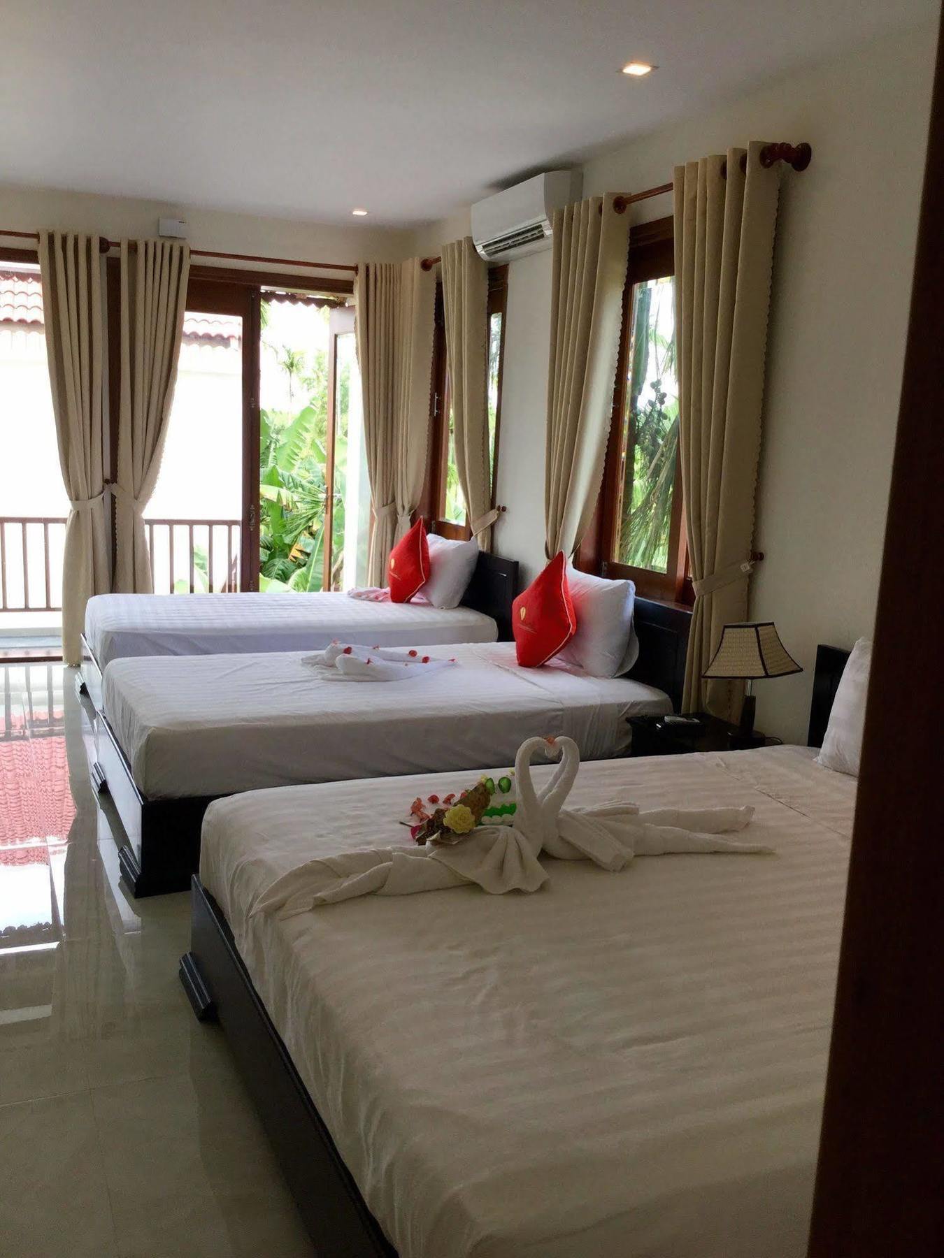 New Sunshine Homestay Hội An Buitenkant foto